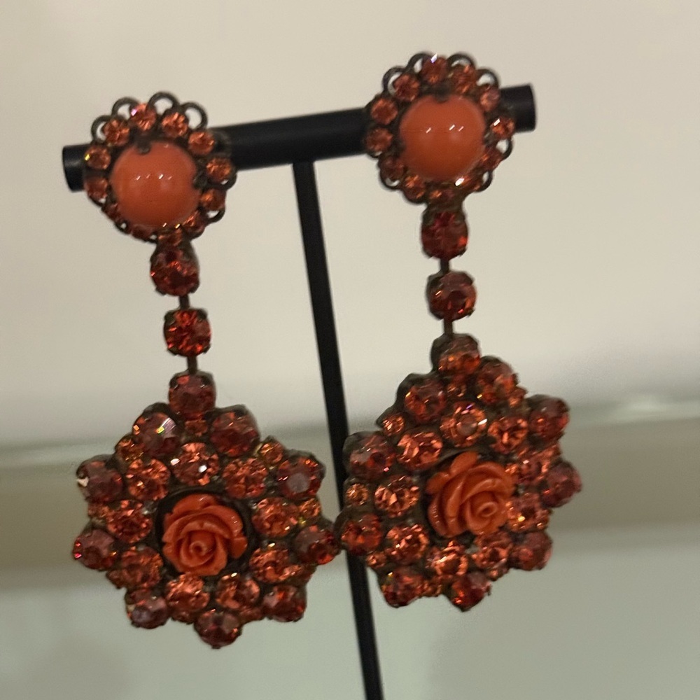 Dimitriadis Anthropologie Dangling Rose Earrings EUC - Picture 4 of 9